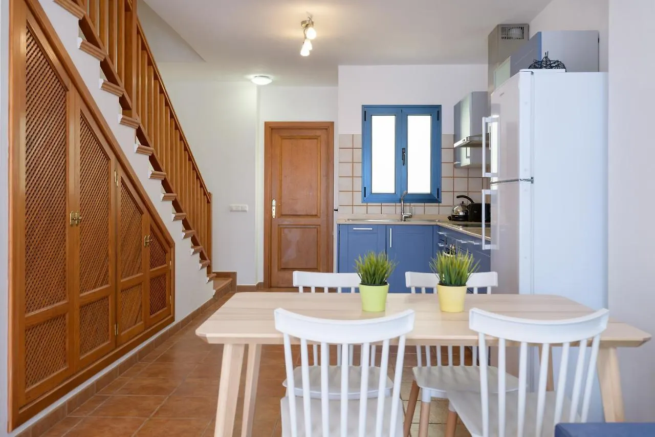 Pleamar Apartment Famara Spain